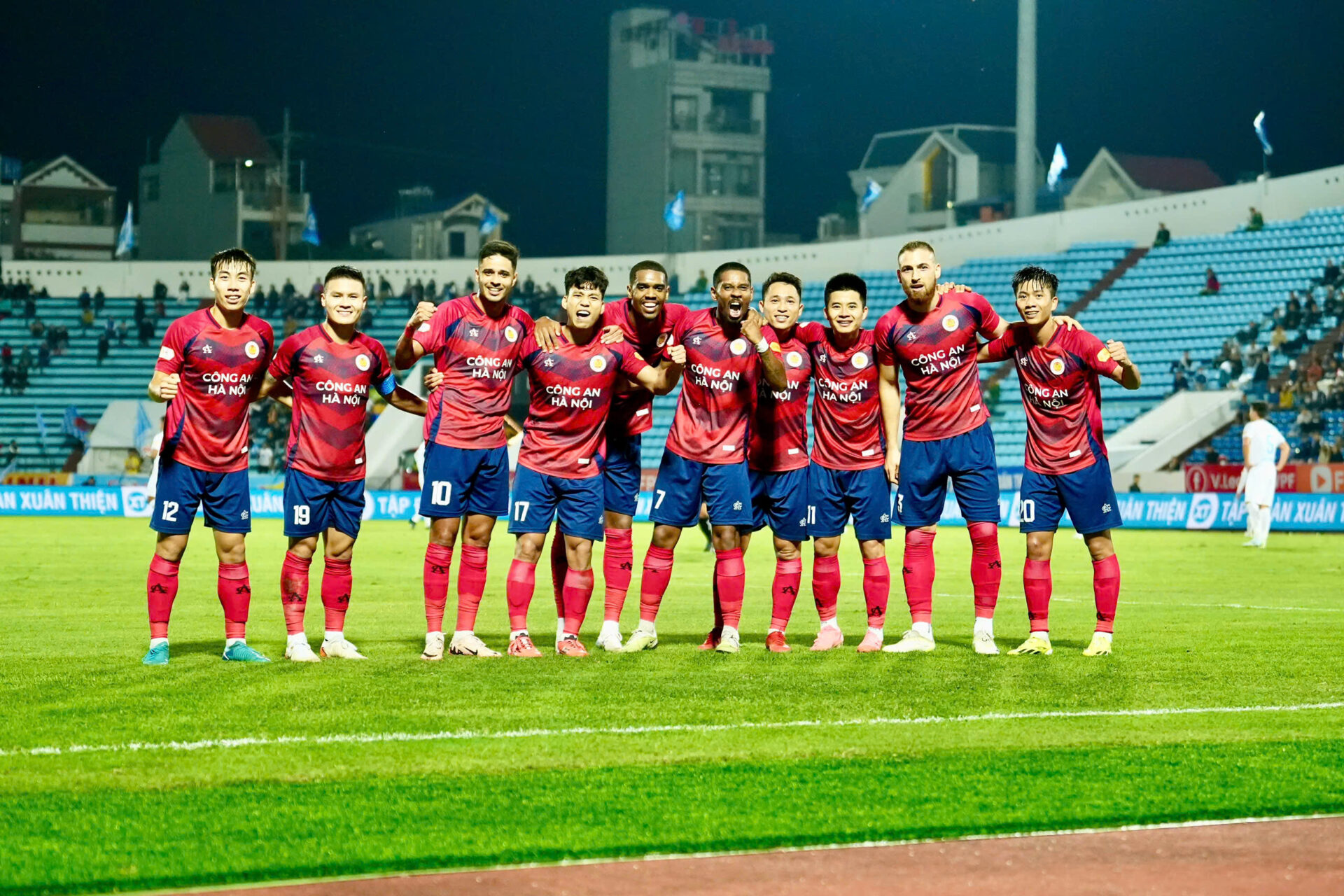 Giới thiệu tầm quan trọng của việc theo dõi lịch thi đấu bóng đá hôm nay Giới thiệu tầm quan trọng của việc theo dõi lịch thi đấu bóng đá hôm nay
